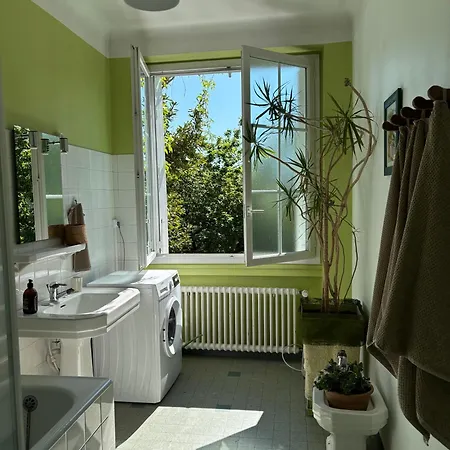 La Campagne A La Ville, Aux Portes Du Centre De Poitiers